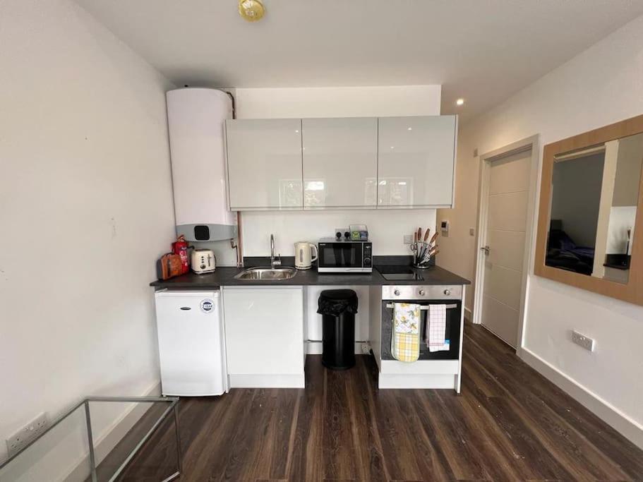 Apartmán Star London Finchley Road 1-Bed Hideaway Exteriér fotografie