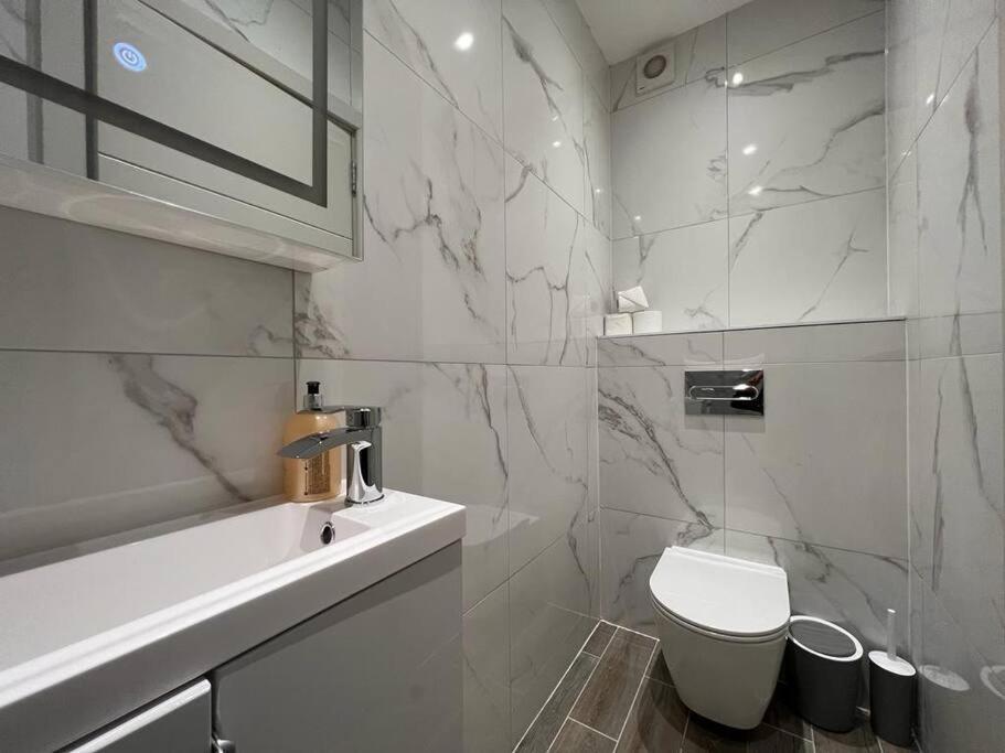 Apartmán Star London Finchley Road 1-Bed Hideaway Exteriér fotografie